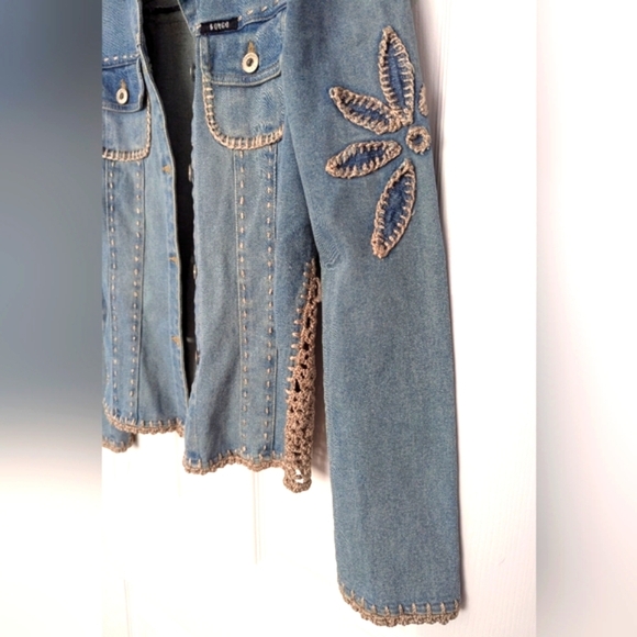 Vintage Bongo Womens (Small/3) Denim/Jean Jacket With Cream Crochet/Stitching - Picture 8 of 16